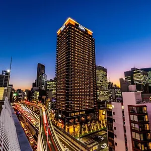Apa & Umeda Eki Tower 오사카