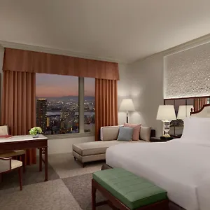 The Ritz-carlton Giappone